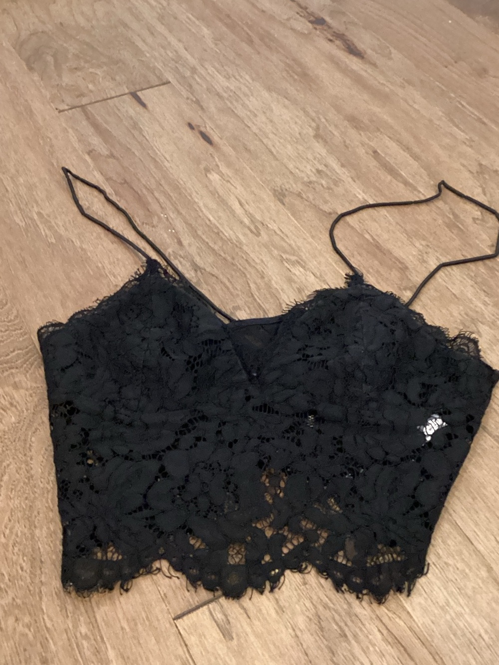Tobi Black Floral Lace Cropped Camisole